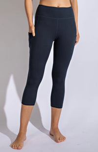 Capri Rae Pocket Leggings